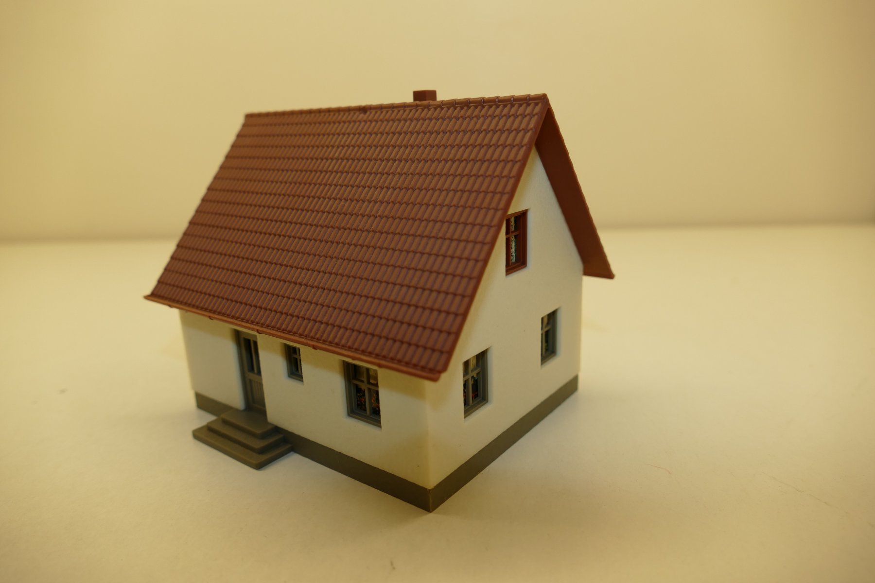 Faller Modelleisenbahnen: Faller H0: Einfamilienhaus – Gebraucht aus Niederhasli von rail-duerst 1