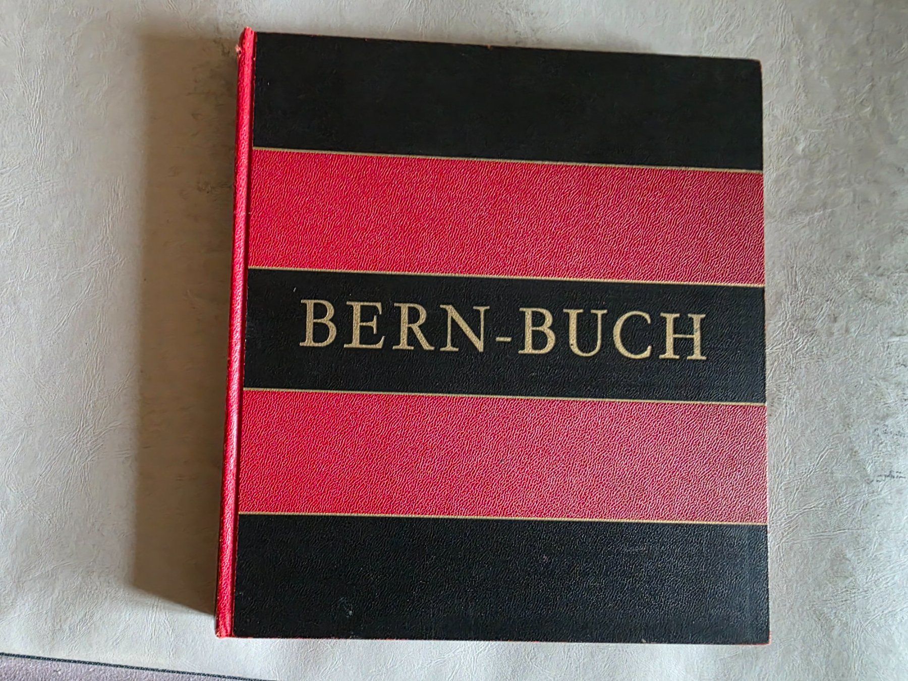 Bücher: Bern Buch - 1953 – Gebraucht aus Walterswil BE von Lonitti