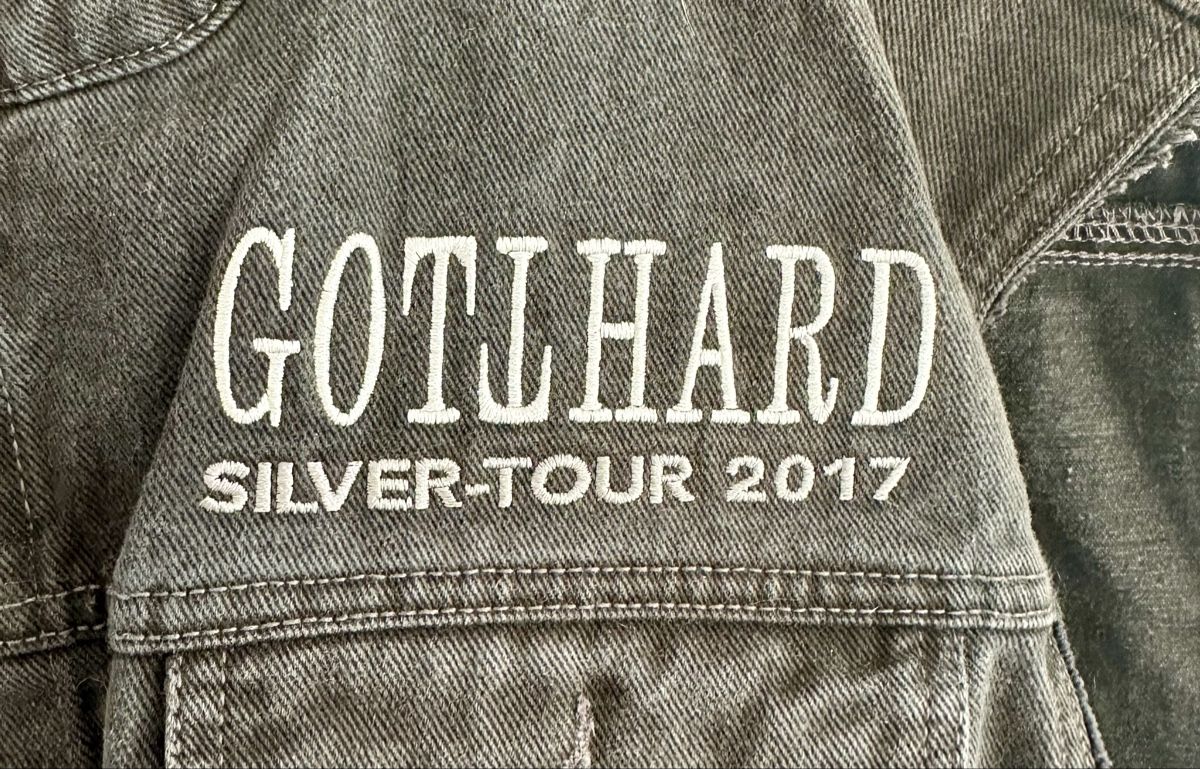 Gilet & Giacche: Gotthard "Silver-Tour 2017" Weste (M) – Usato da Benken SG venduto da SecondTreasure 2