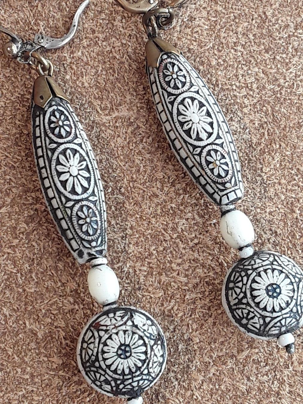 Orecchini pendenti & Orecchini a lobo: Antike Ohrhänger, whs. Nahost ca 1900 – Usato da Zürich venduto da Aleick