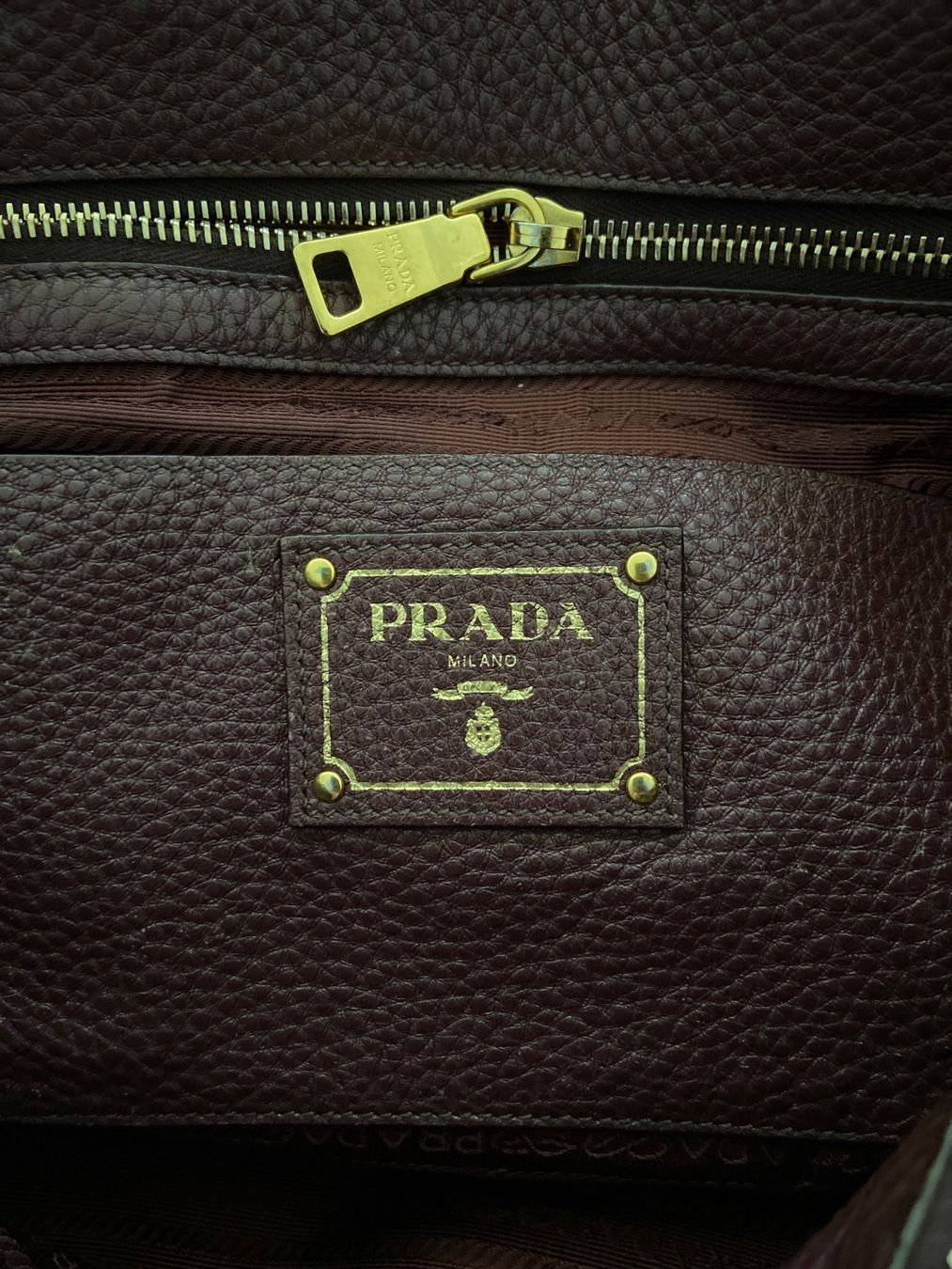 Prada Taschen für Damen: Prada Bag, Bordeaux, Original, gebraucht – Gebraucht aus Immensee von ver_8ssk 1