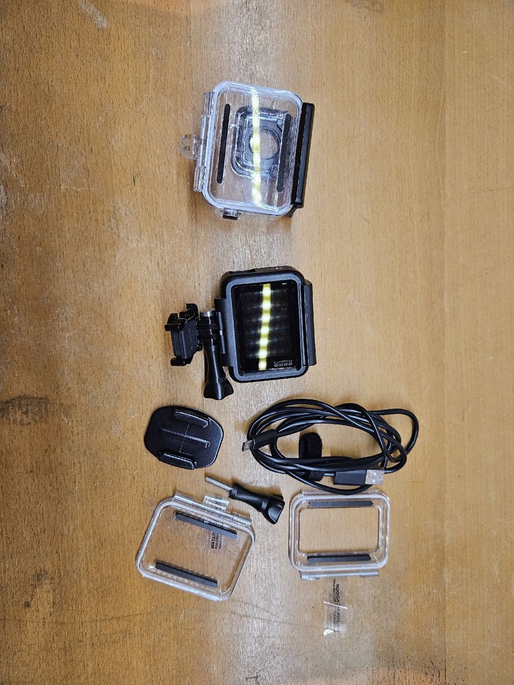 Gopro Action Cam: GoPro Hero 7 mit wasserdichtem Casing – Usato da Sursee venduto da ren_9mcp 1