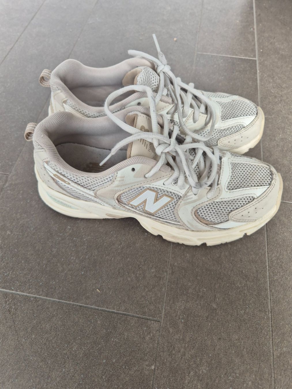 Scarpe per ragazzi: New Balance 530 beige, Grösse 37 – Usato da Erlinsbach venduto da nwa_mg9q 1