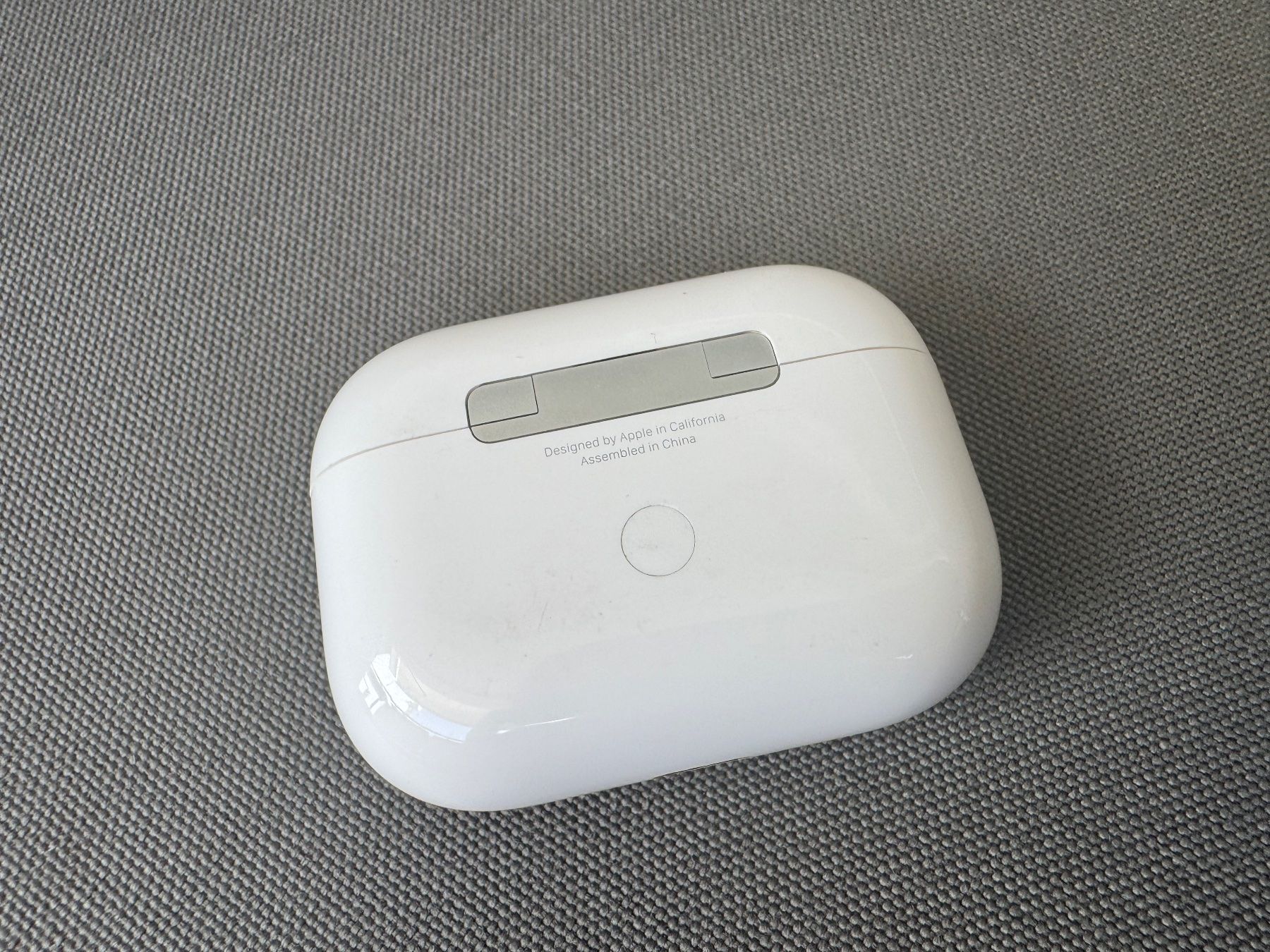 Apple Cuffie: Apple AirPods Pro – Usato da Lausanne venduto da Denis- 2