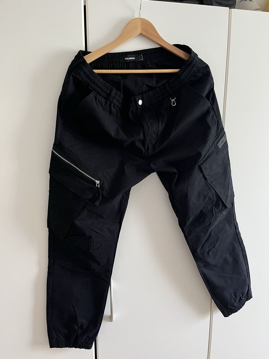 Pull&Bear Pantaloni: NEU Cargo Hose Pull&Bear schwarz Grösse M – Nuovo (secondo la descrizione) da Zürich venduto da Windelterrorist