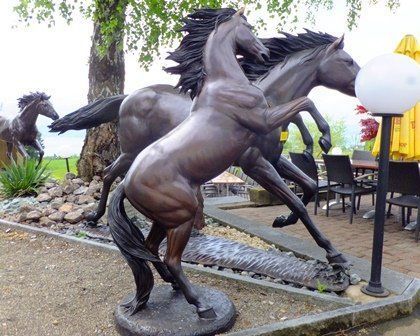 Skulpturen & Statuen: Bronzeskulptur 'Rearing Horse' 178cm – Gebraucht aus Stäfa von Satinoir 2