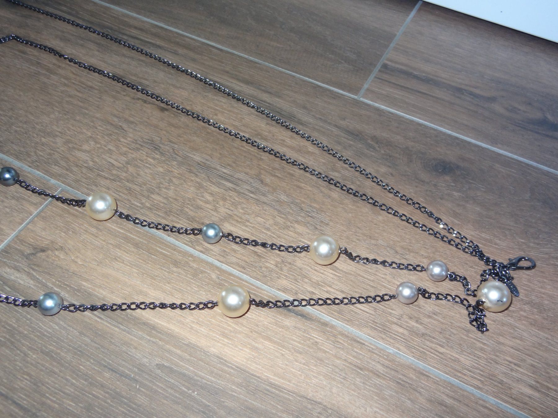 Caroll Catenine: Collier Carol avec perles, trois rangs. – Usato da Satigny venduto da salvatore73 4