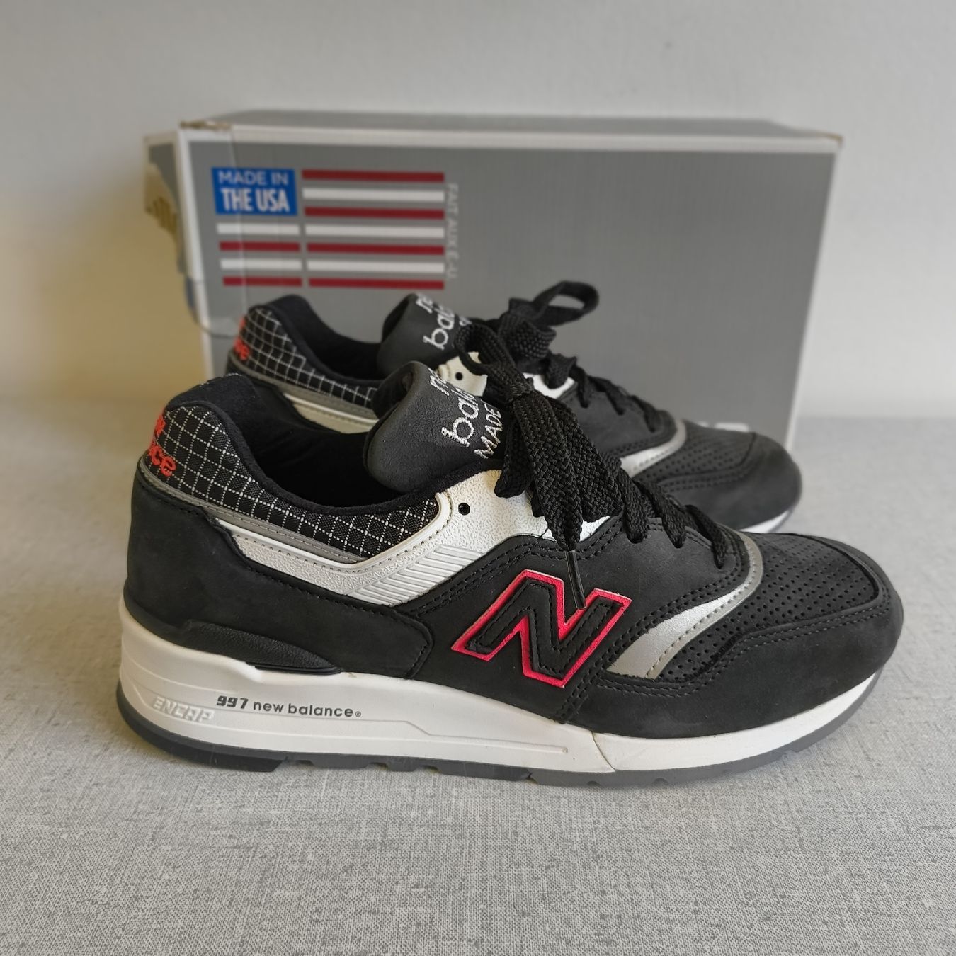 New Balance Scarpe da uomo: New Balance 997CR Sneaker Gr. 40.5 US 7.5 – Nuovo e nell'imballaggio originale da Uitikon Waldegg venduto da PJLS1