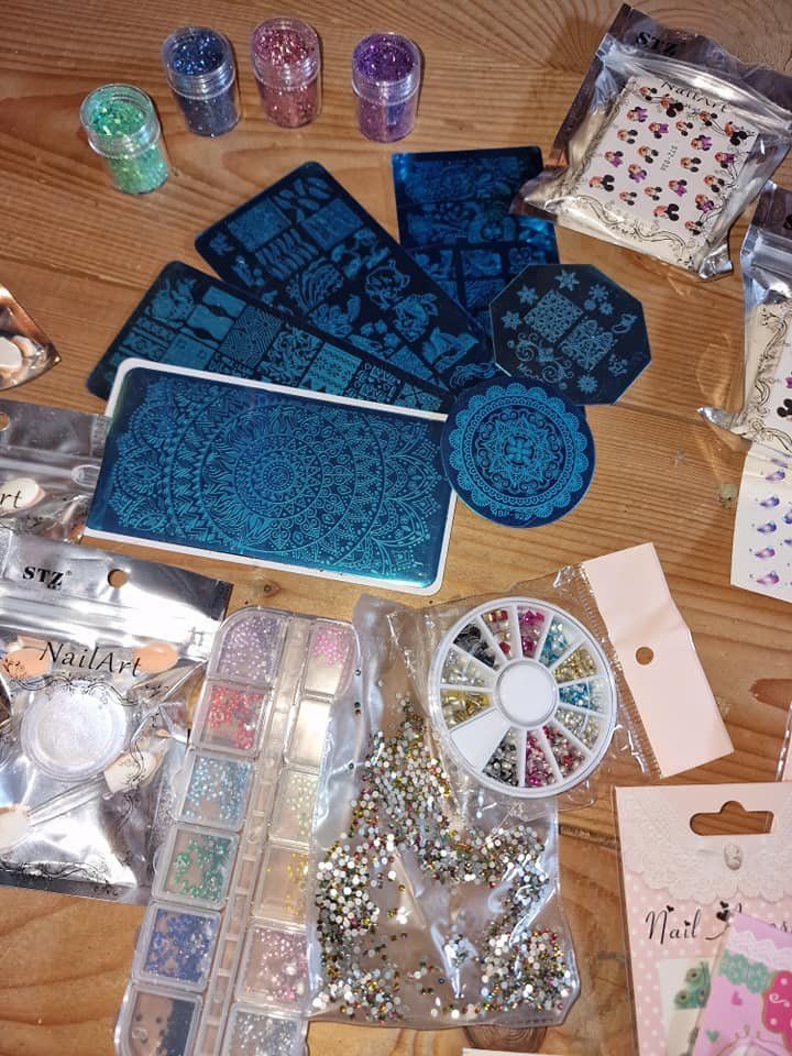Smalto per unghie: Nail Art Set – Nuovo e nell'imballaggio originale da Schübelbach venduto da chinchilla84 1
