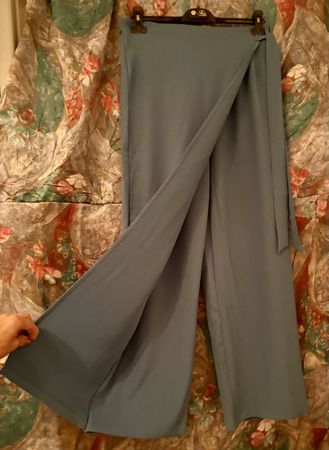 Halara Sommerhose, wickeloptik, Grösse XL, NEU mit Etikett
