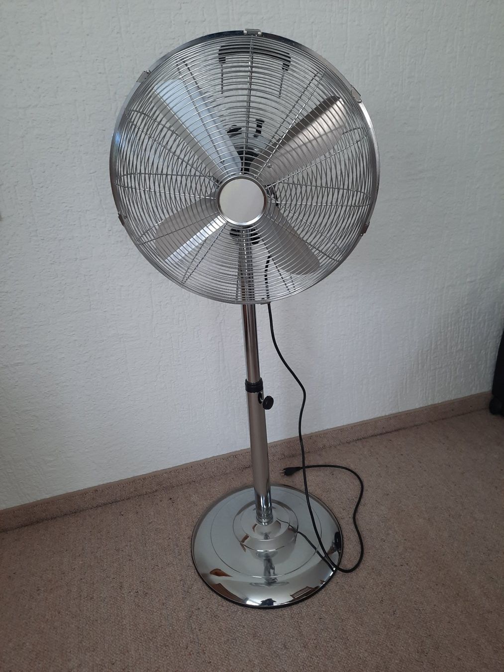 Ventilateurs: Standventilator – D'occasion à Würenlos par Herzkoenig