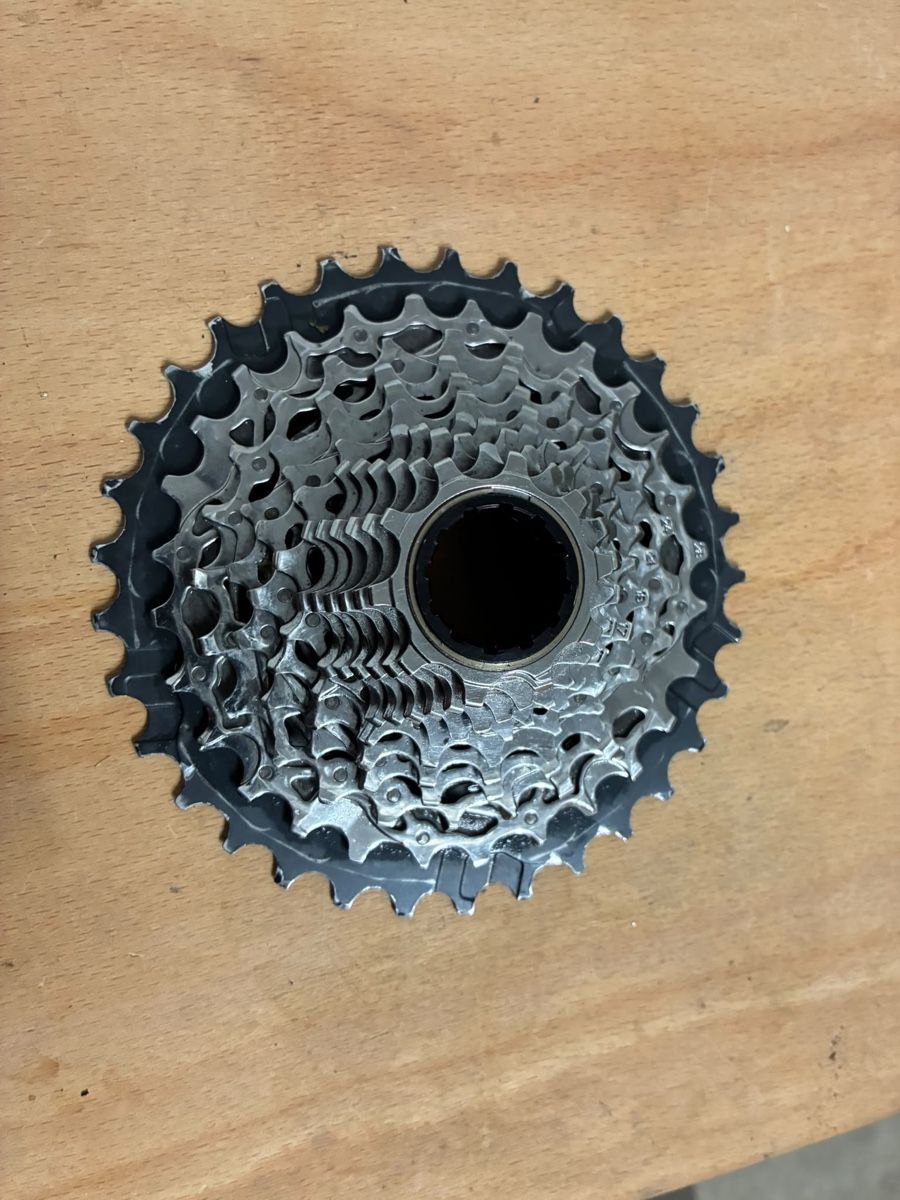 Pezzi di ricambio: Cassette 12v Sram Force 10-33t   – Usato da Evionnaz venduto da nin_c2qy