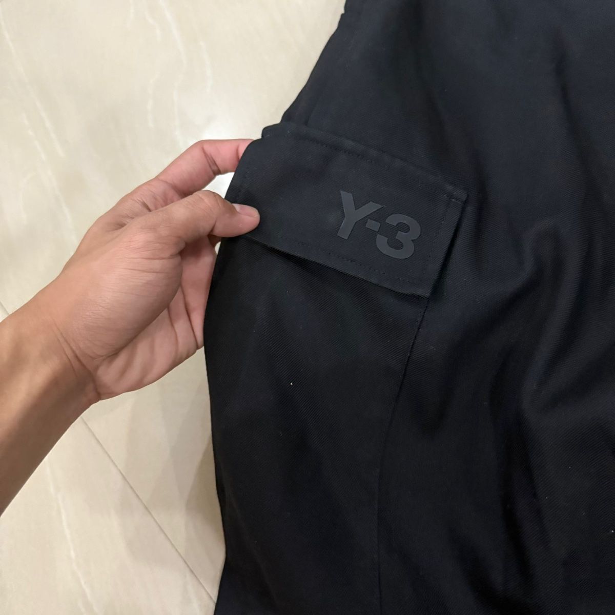 Y-3 Pantaloni: Pantalon Cargo Technique Y-3 Noir - L #P14 – Nuovo (secondo la descrizione) da Hauterive NE venduto da Leo_o 2