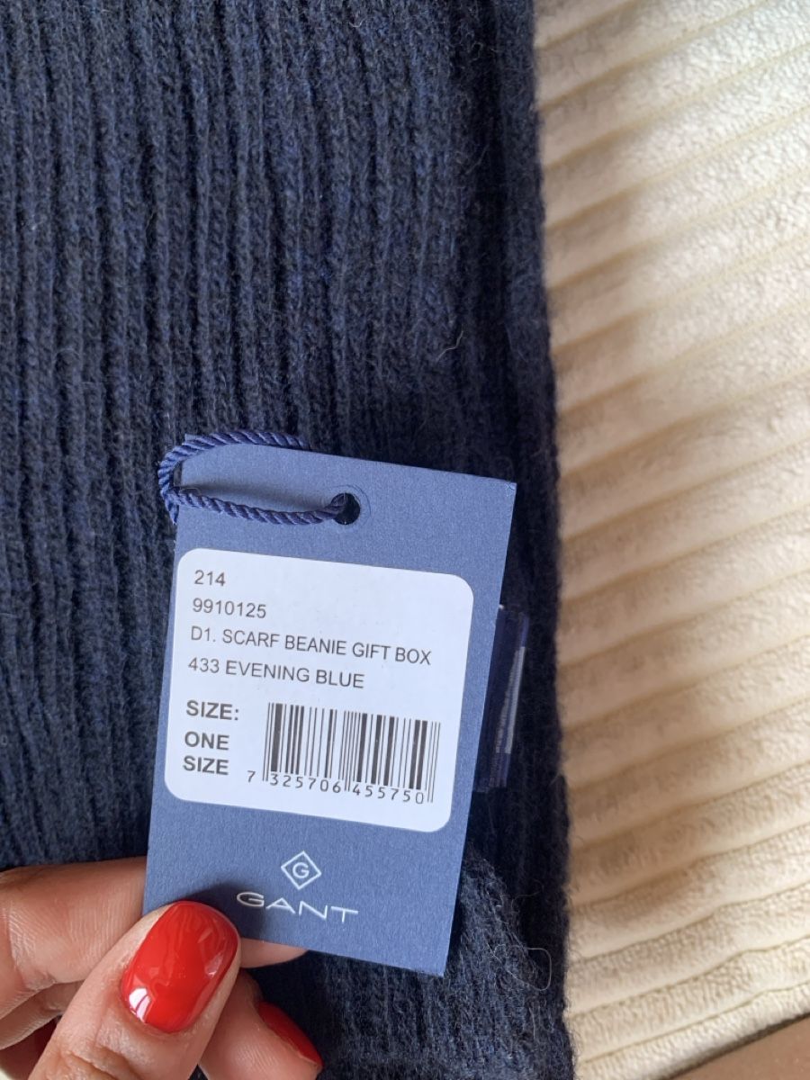 Gant Sciarpe: Écharpe- bonnet GANT – Nuovo e nell'imballaggio originale da Prangins venduto da val_2c72 4