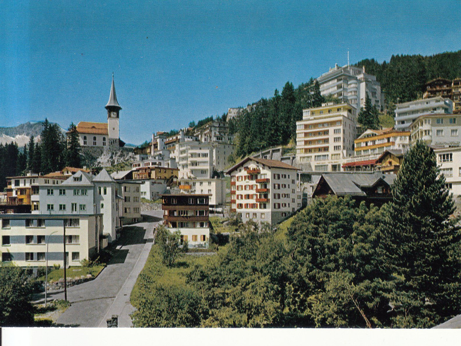 Ansichtskarten: Arosa Dorfzentrum ca. 1970 – Gebraucht aus Bürglen TG von StampGraf