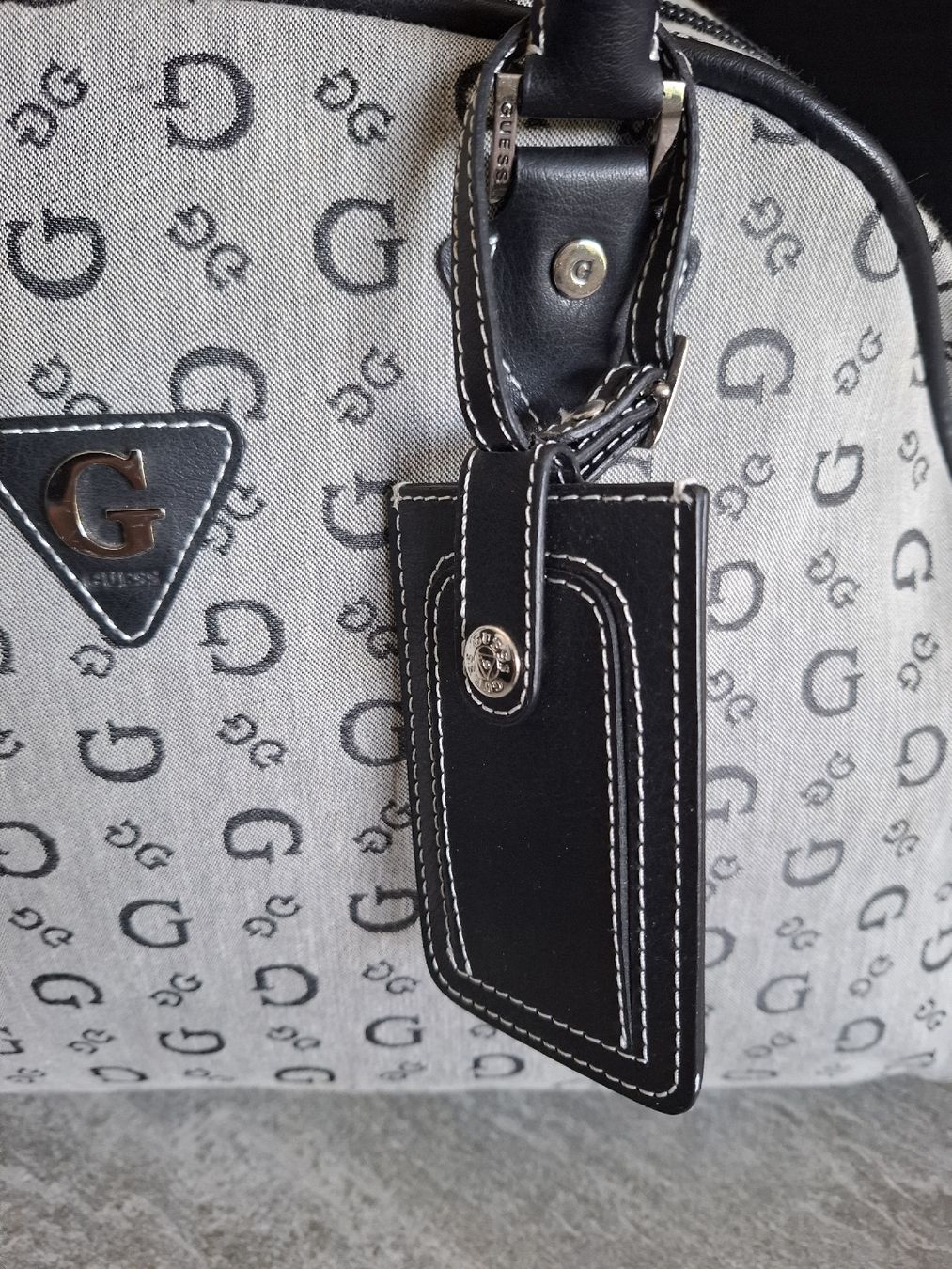 Borse: Reisetasche Guess, grau – Usato da Hurden venduto da Quadrille76 2