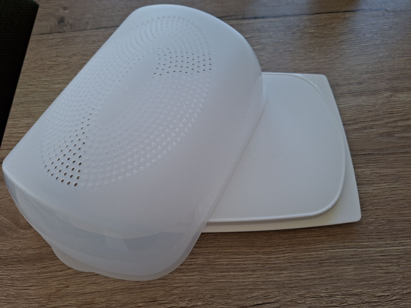 Tupperware Behälter & Ähnliches: Tupperware Käse Frischhaltebox weiss – Gebraucht aus Merlischachen von rehpark1 1