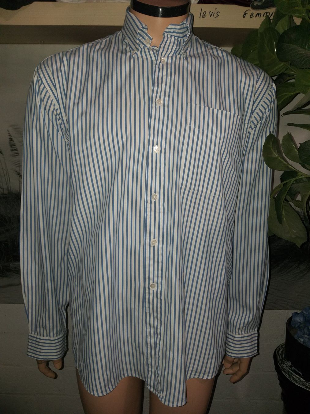 Gant Hemden: GANT  Chemise / Hemd  Taille / Grosse L – Gebraucht aus Cossonay-ville von Super-Price-Quality