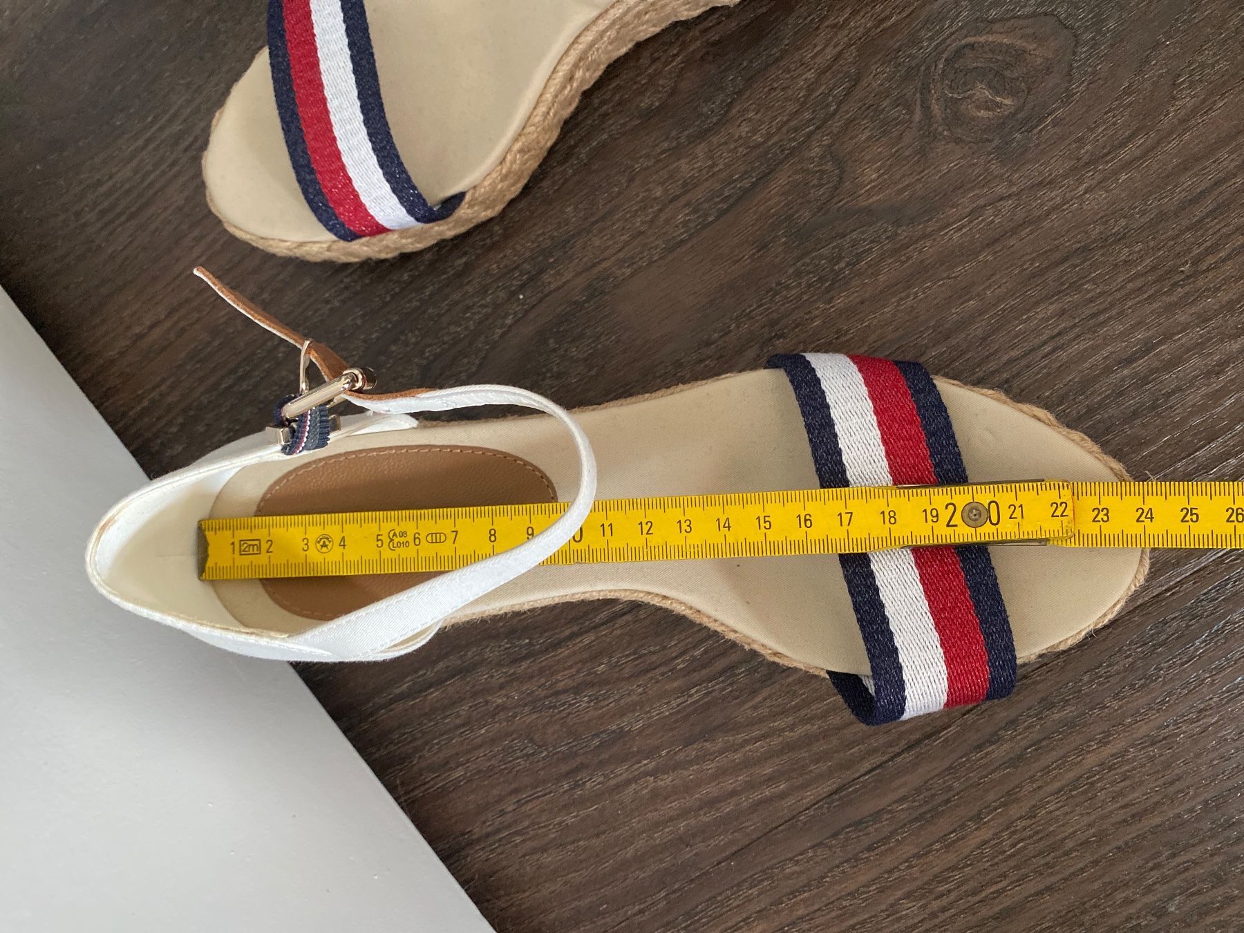 Tommy Hilfiger Scarpe da donna: Tommy Hilfiger Keilabsatz Schuhe Gr. 39 – Usato da Gränichen venduto da cat_lady 6
