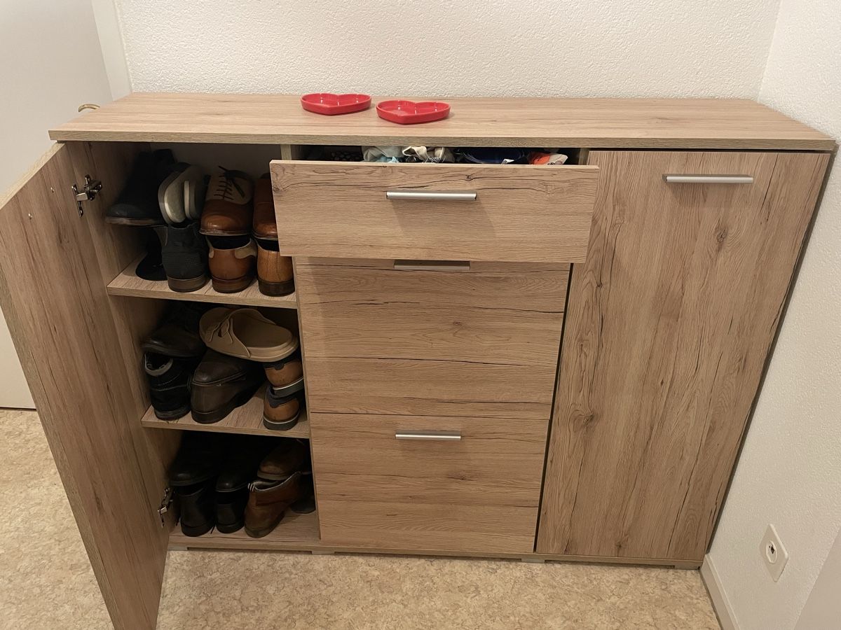 Conforama Armadi: Schuhschrank – Usato da Oftringen venduto da est_mcq8