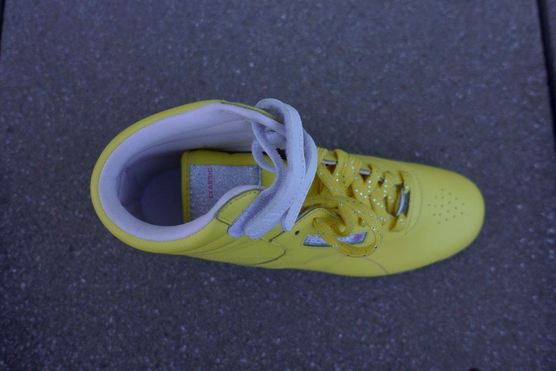 Reebok Scarpe da uomo: Reebok Vintage Turnschuhe 41 gelb – Nuovo e nell'imballaggio originale da Chur venduto da JennyAlexander 3