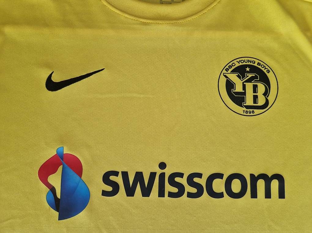 Nike Canottiere & Pantaloni: Maillot BSC YOUNG Boys neuf – Usato da Villars-sur-Glâne venduto da Mark_988 4