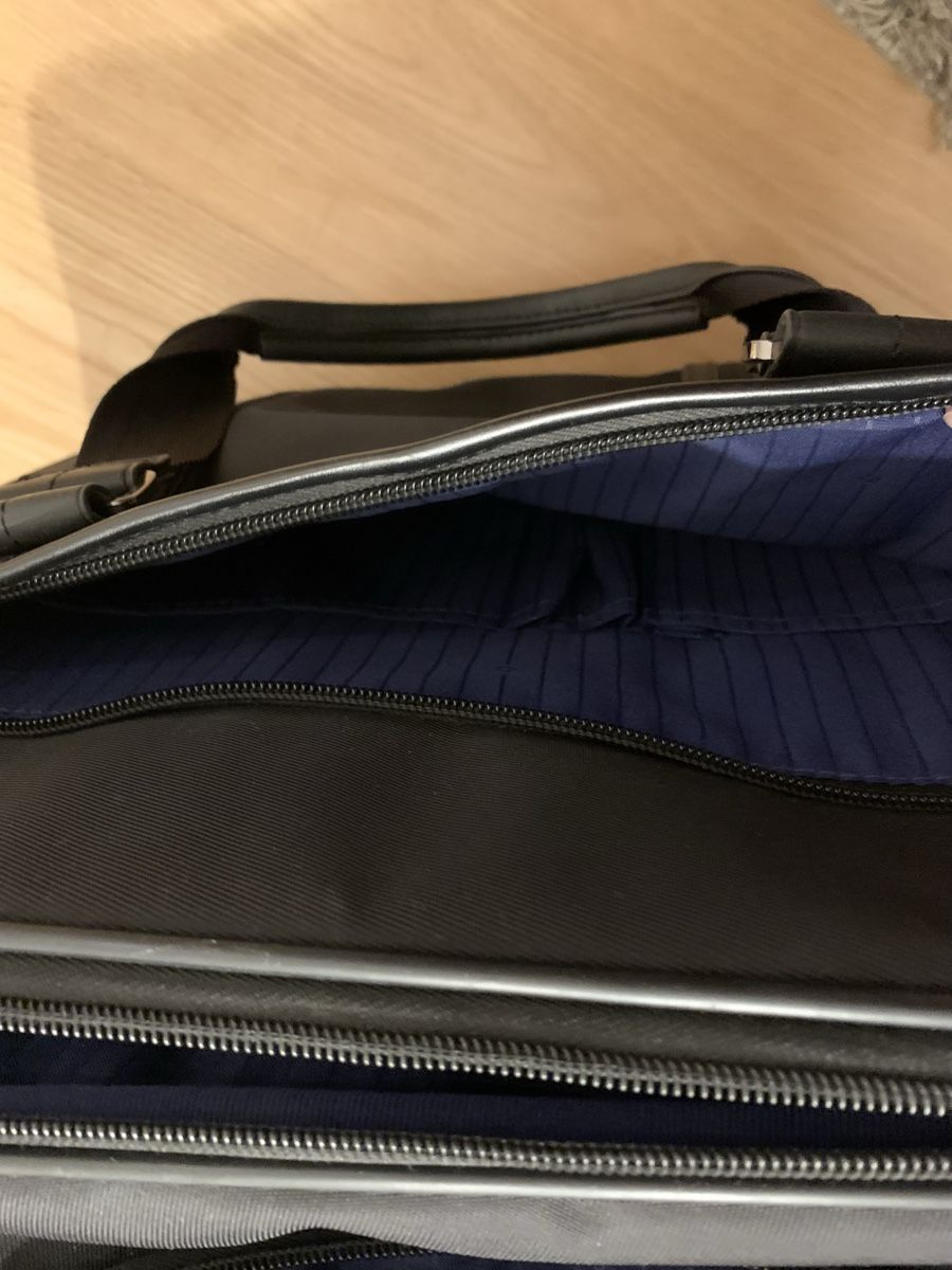 Samsonite Valigie: Samsonite Rolling Tote Suitcase/ Pilot bag - Great Condition – Nuovo (secondo la descrizione) da Zürich venduto da ama_h6ts 4
