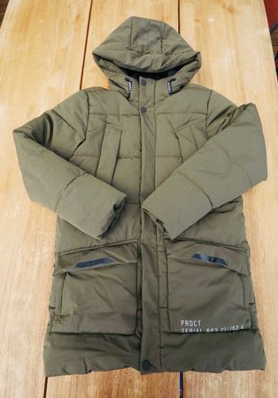 Winterjacke, Gr. 164, wattiert, wasserabweisend, winddicht