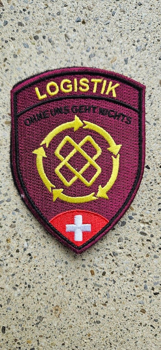 Schweizer Armee Plaketten & Abzeichen: *** Zug,s Badge mit klett *** – Neu und originalverpackt aus Riedholz von fr_sIruP