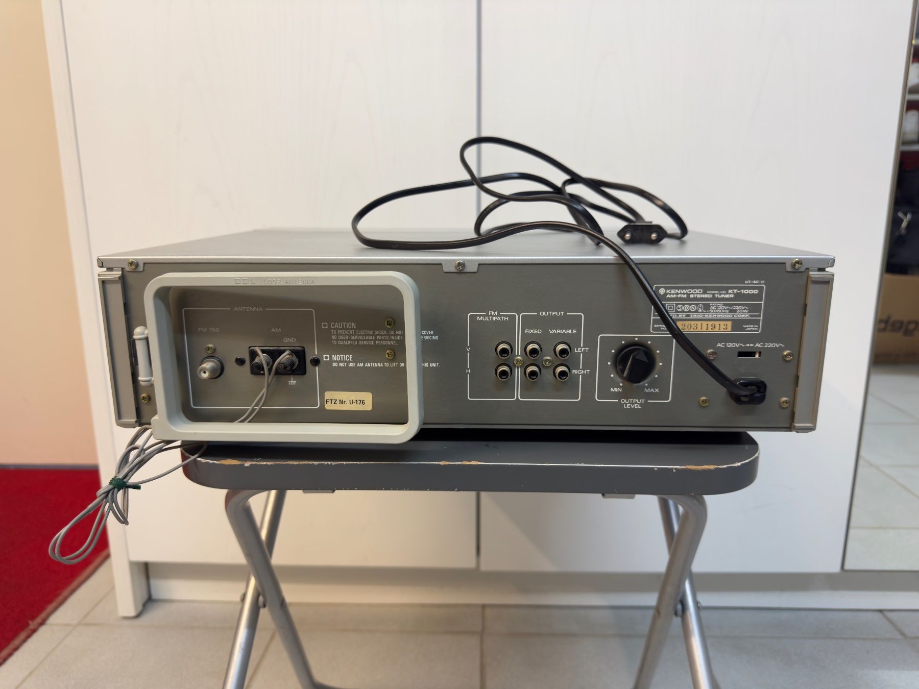 Kenwood Radio: Kenwood Tuner KT-1000 Stereo – Usato da Uznach venduto da r0000000bert_ 3