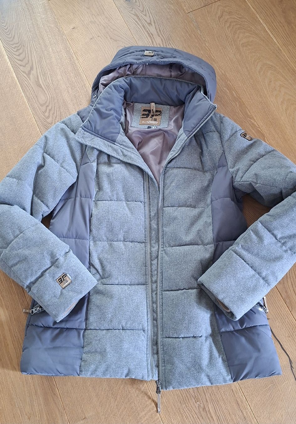 Icepeak Giacche: Winterjacke von Icepeak Gr. 42 – Usato da Muhen venduto da Raven-77