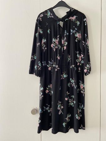 Kleid Gr. L