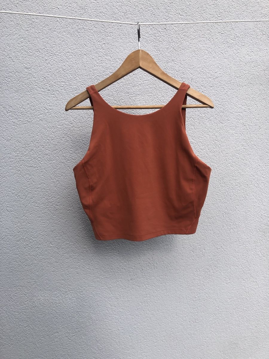 Lululemon Tops: Lulu Lemon top – Gebraucht aus Fribourg von ann_l9b7