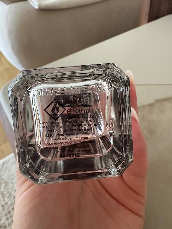 Profumi & Eau de Toilette: BDK SAINT-HONORÉ eau de parfum – Usato da Chur venduto da Angela2000000 1