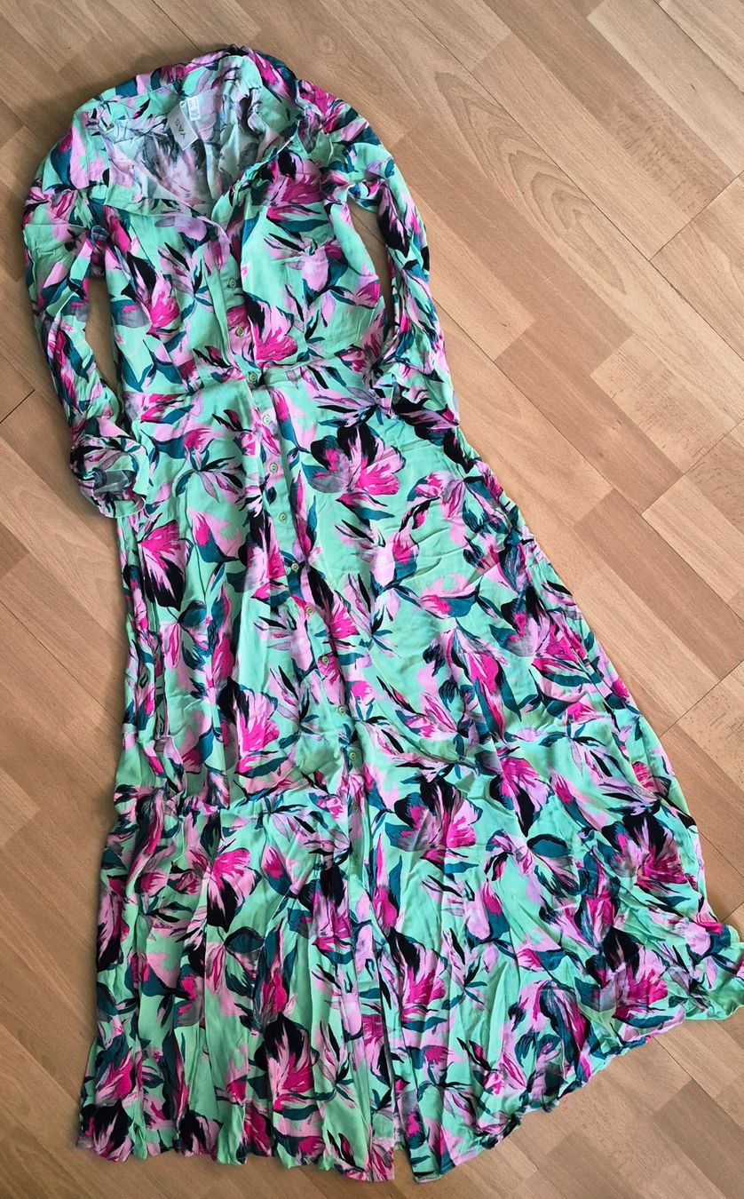 Vestiti: YAS Maxi Blumenkleid Sommer Gr. S – Usato da Naters venduto da Monika-K 1