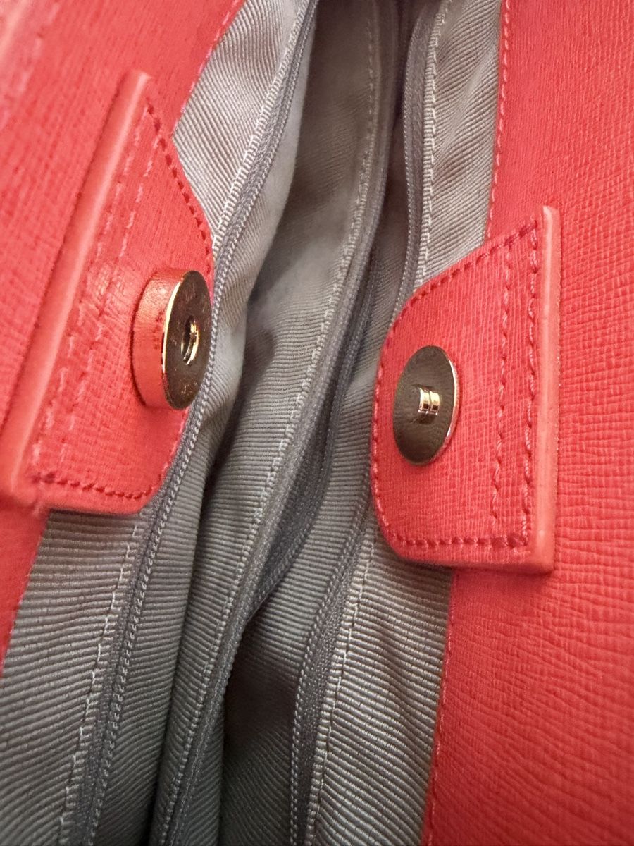 Furla Borse da donna: Borsa Furla (ottimo stato!) – Usato da Lugaggia venduto da smy_d269 1