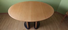 Ovaler Esstisch aus Holz, ausziehbar