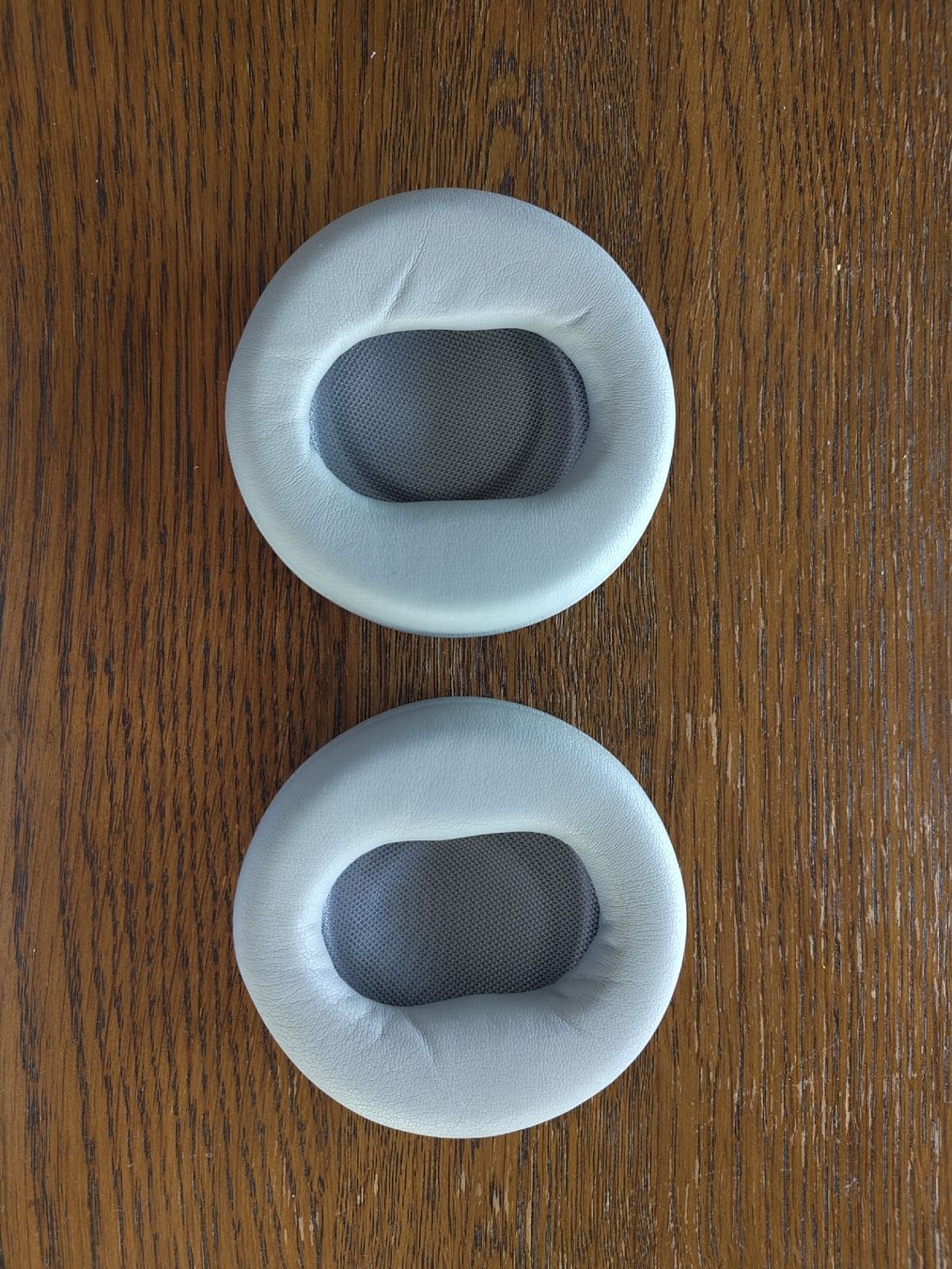 Microsoft Kopfhörer: Surface Headphones Ohrpolster – Gebraucht aus Basel von mauuu1234