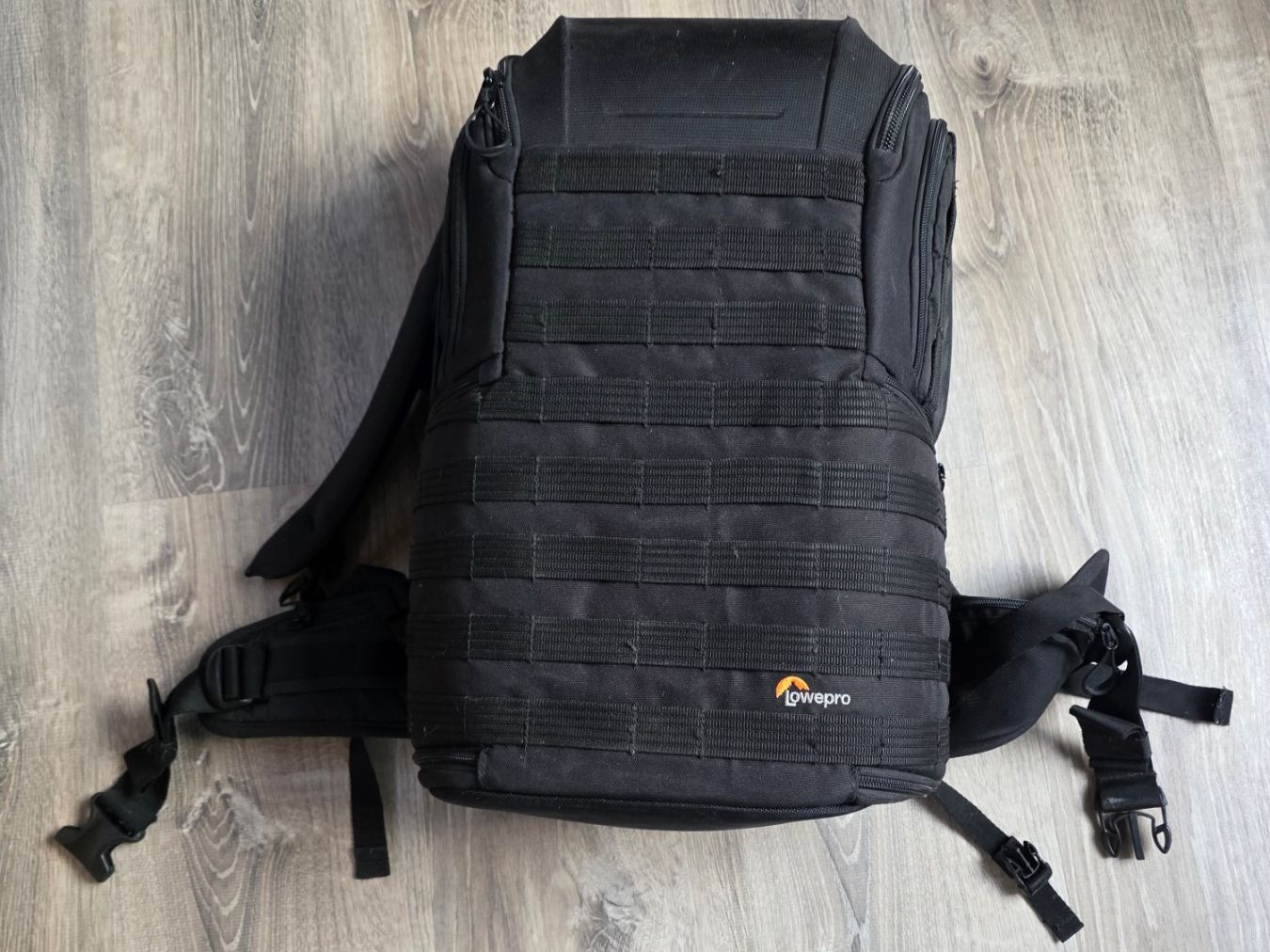 Lowepro Zaini: Lowepro Fotorucksack – Usato da Birrwil venduto da Baedu00