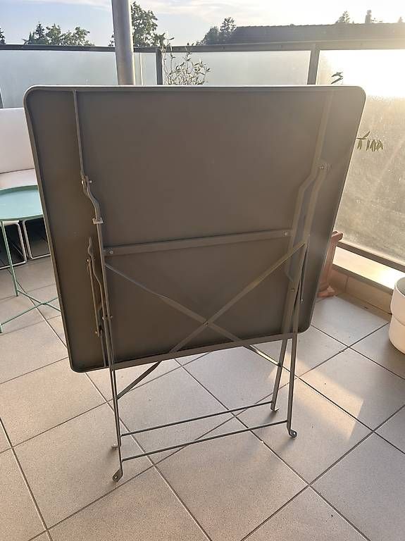Tavoli: Kleiner Balkontisch Klappbar Metall – Usato da Zug venduto da _B.Sch 1