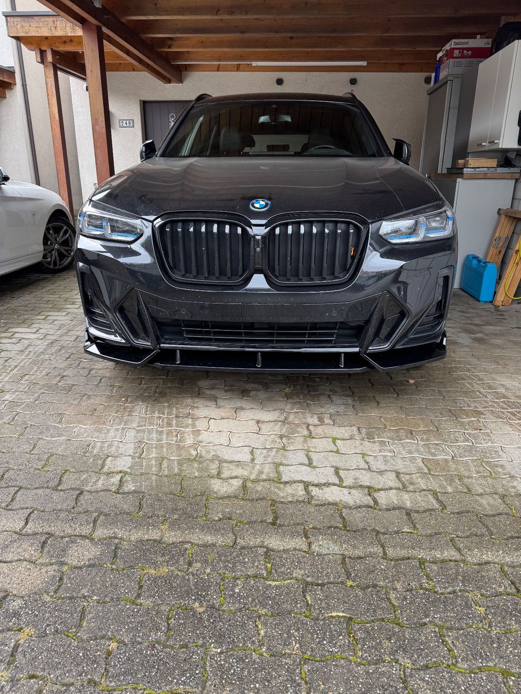 BMW Tutti pezzi di ricambio auto: Spoilerlippe x3 2022-2023 – Usato da Recherswil venduto da gio75 4