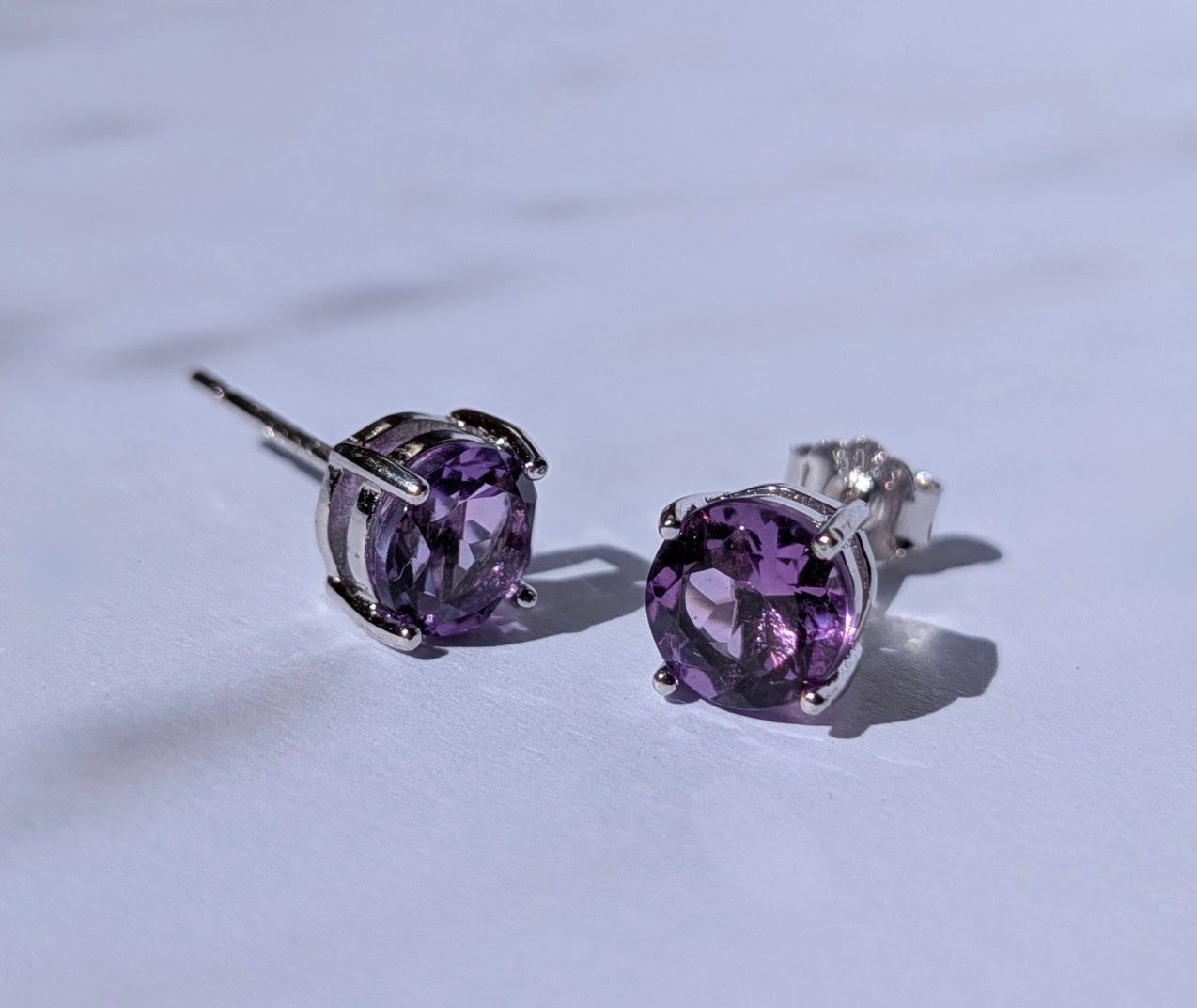 Ohrringe & -stecker: Boucles d'oreilles améthyste naturelles argent – Neu und originalverpackt aus St-Maurice von Sandrinette123 1