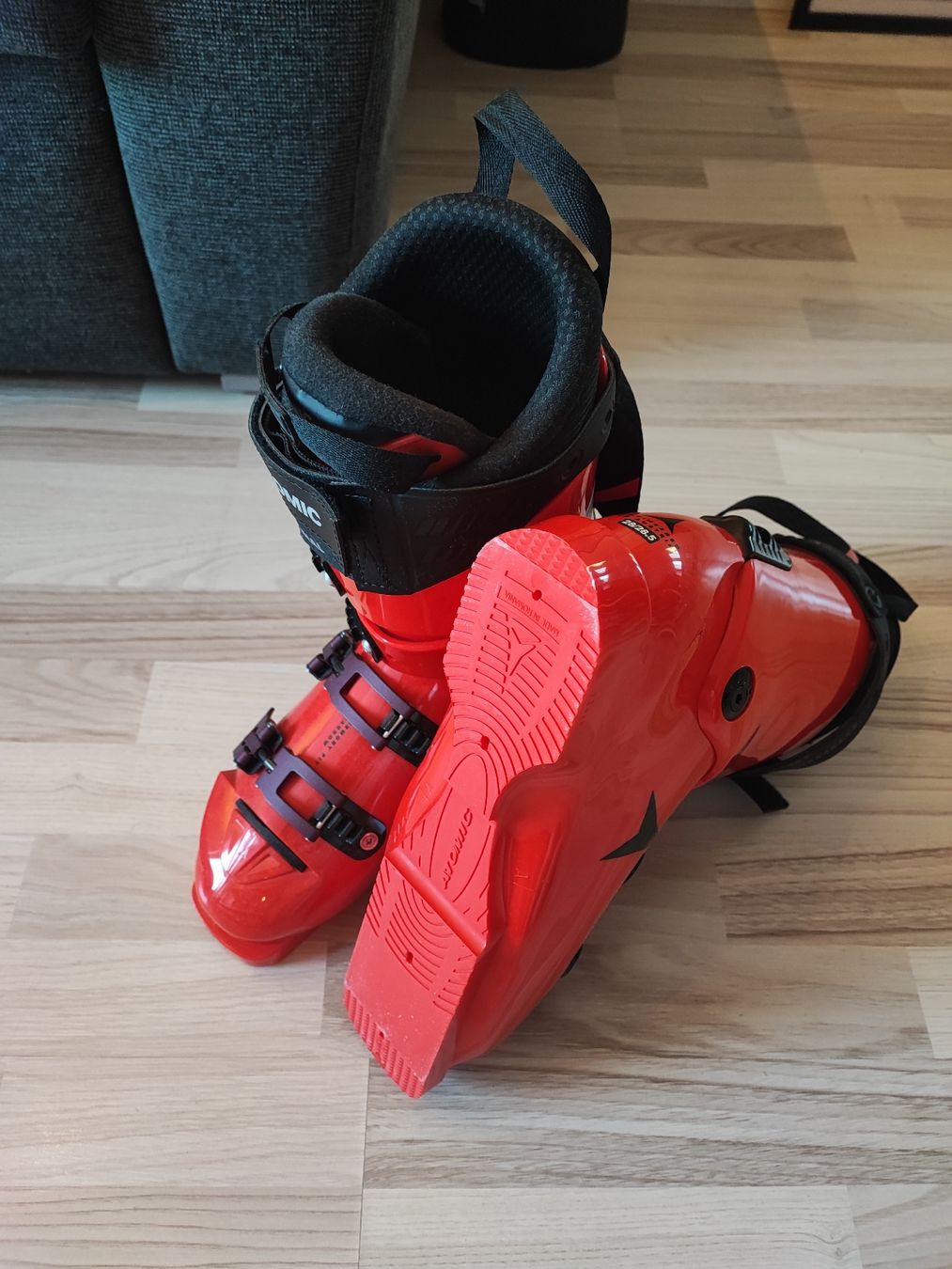 Atomic Scarpe da uomo: Atomic Redster TI 130 Skischuhe – Nuovo (secondo la descrizione) da Luzern venduto da RubendV 6