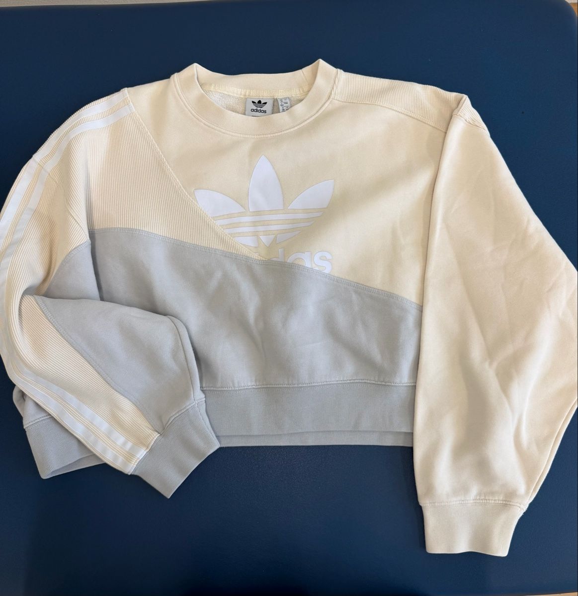 Adidas T-shirt: adidas Adicolor Sweatshirt Gr. 38, neu – Nuovo (secondo la descrizione) da Bad Ragaz venduto da ako_8l5y 5