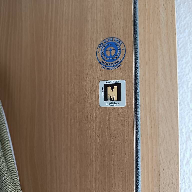 Armoires: Kleiderschrank – D'occasion à Safnern par billionboy55 3
