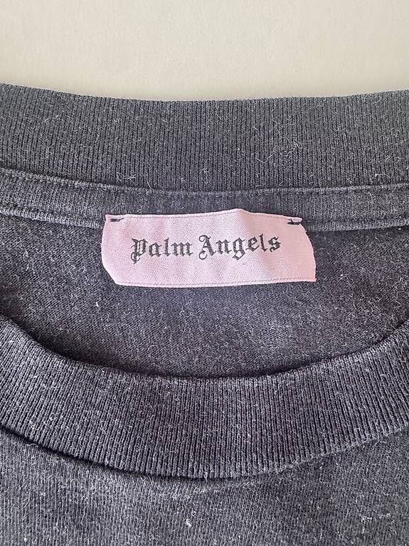 Palm Angels T-shirt: Original Palm Angels Shirt - Black – Usato da Derendingen venduto da Meli_Bern 2