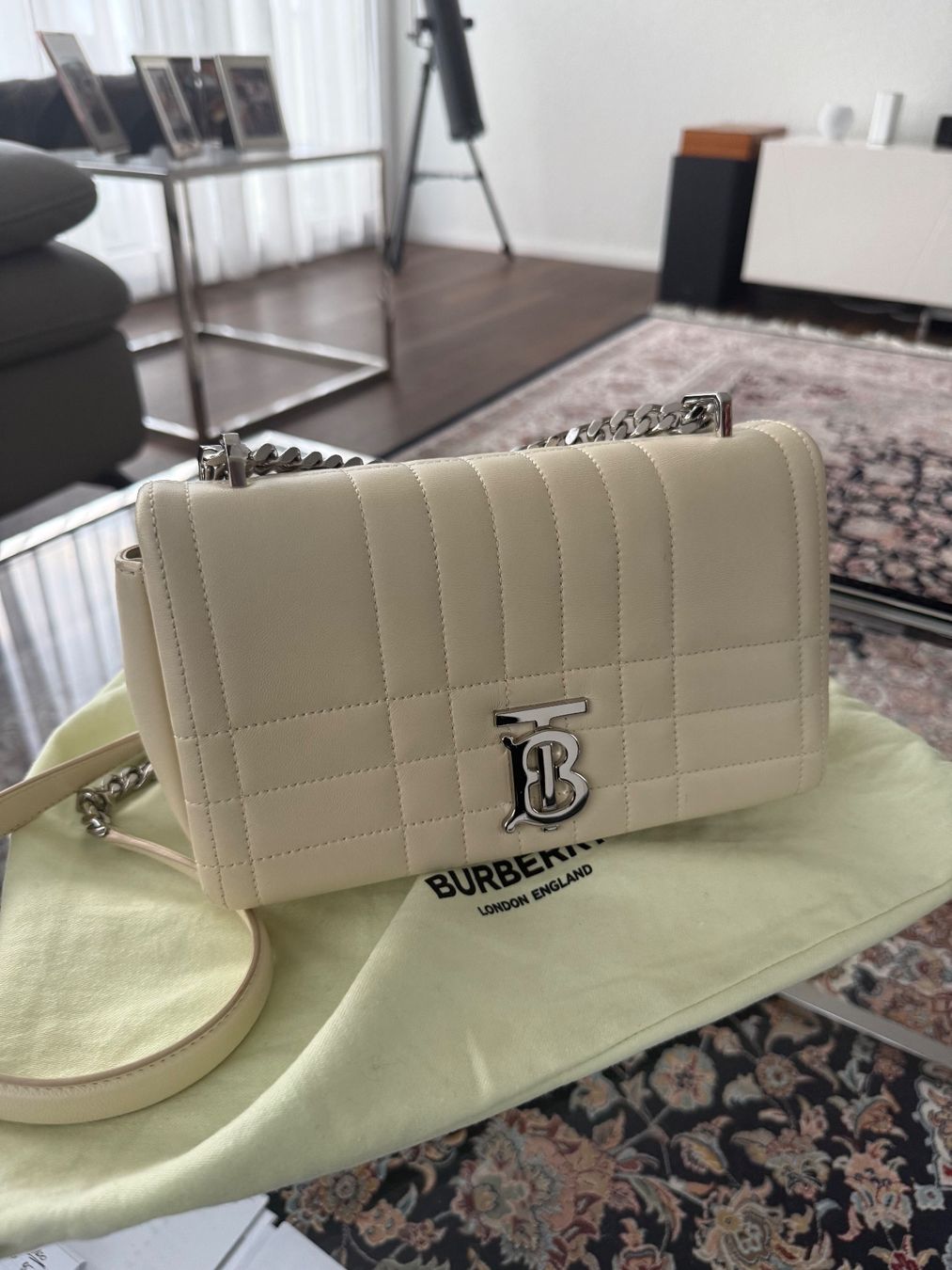 Borse da donna: BURBERRY Lola – Usato da Jonen venduto da Motie