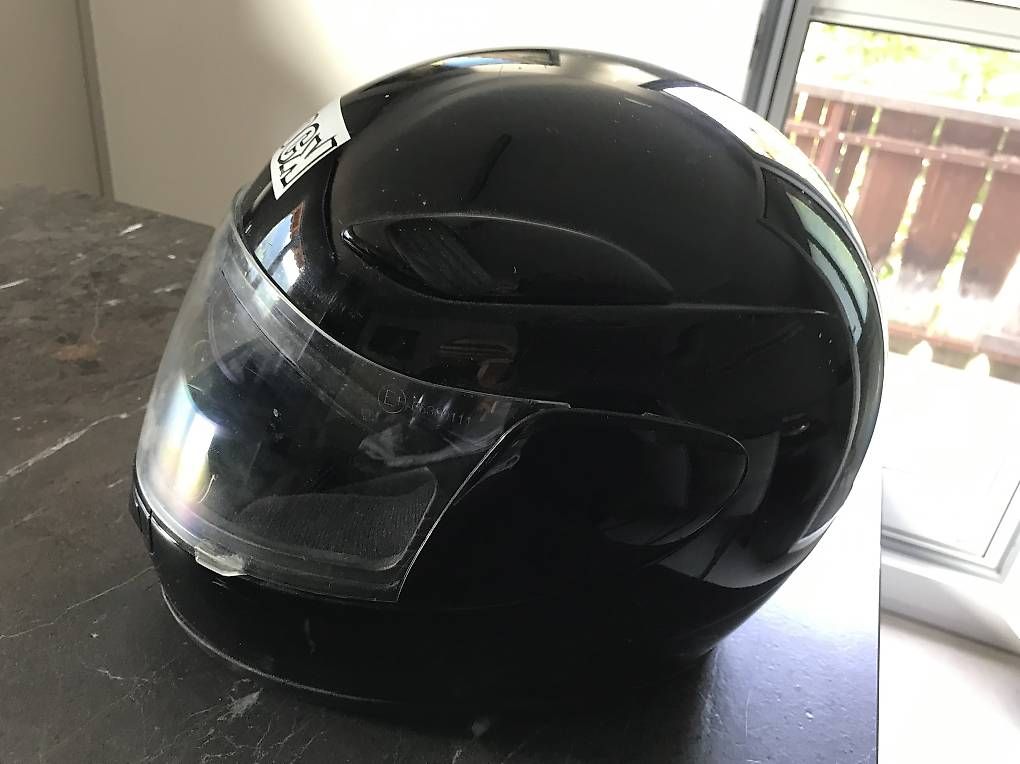 Helme & Visiere: Motorradhelm – Gebraucht aus Maladers von Brueni08 1