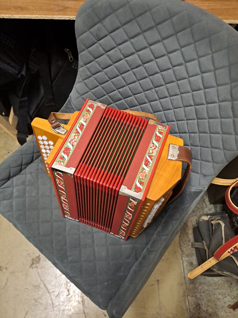 Musikinstrumente: Stalder orgeli ton A  – Gebraucht aus Villeneuve von BibiVintage 3