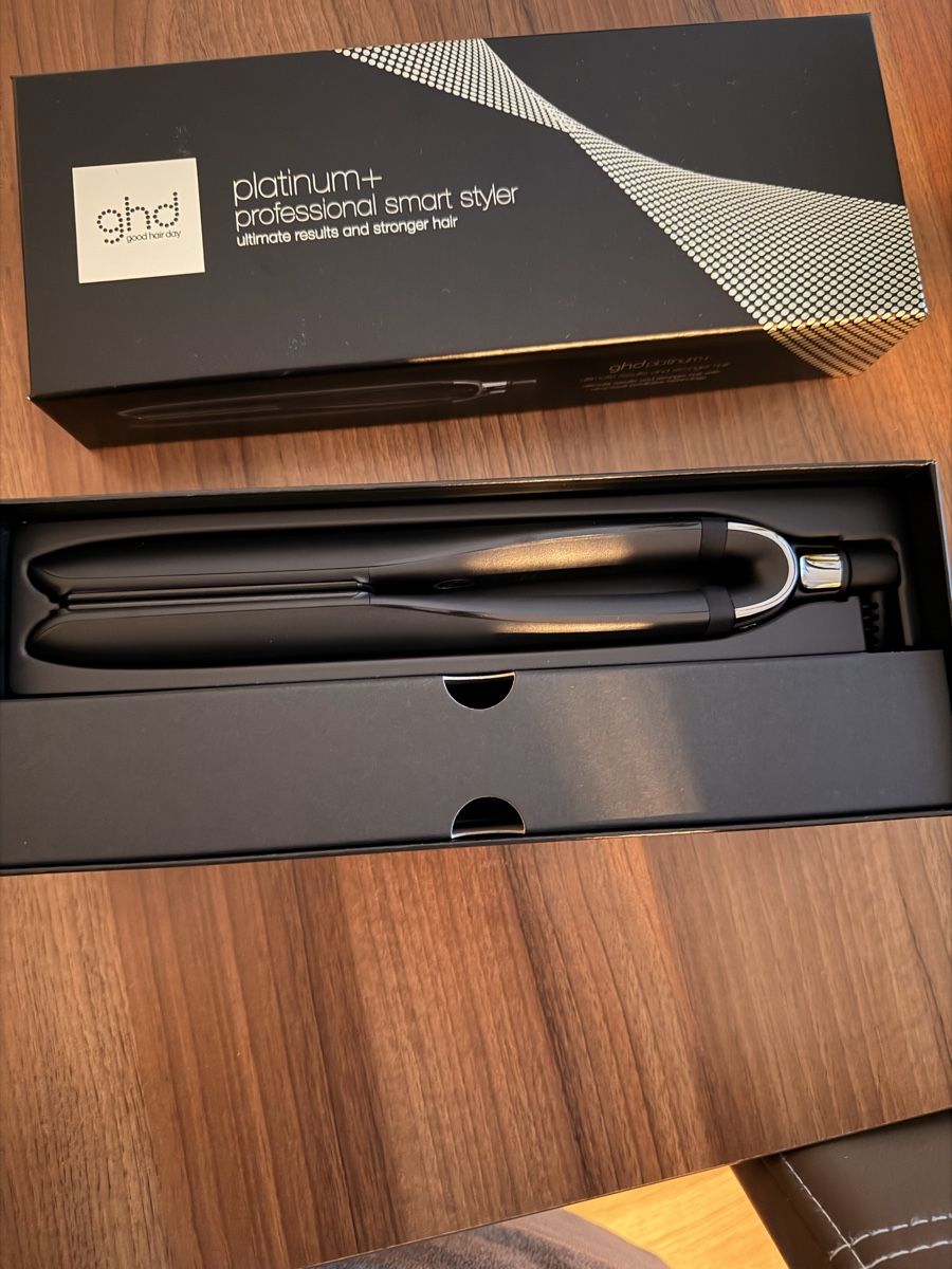 GHD Piastre & Arricciacapelli: GHD Platinum+ Gletteisen – Nuovo e nell'imballaggio originale da Luzern venduto da bambola92 1